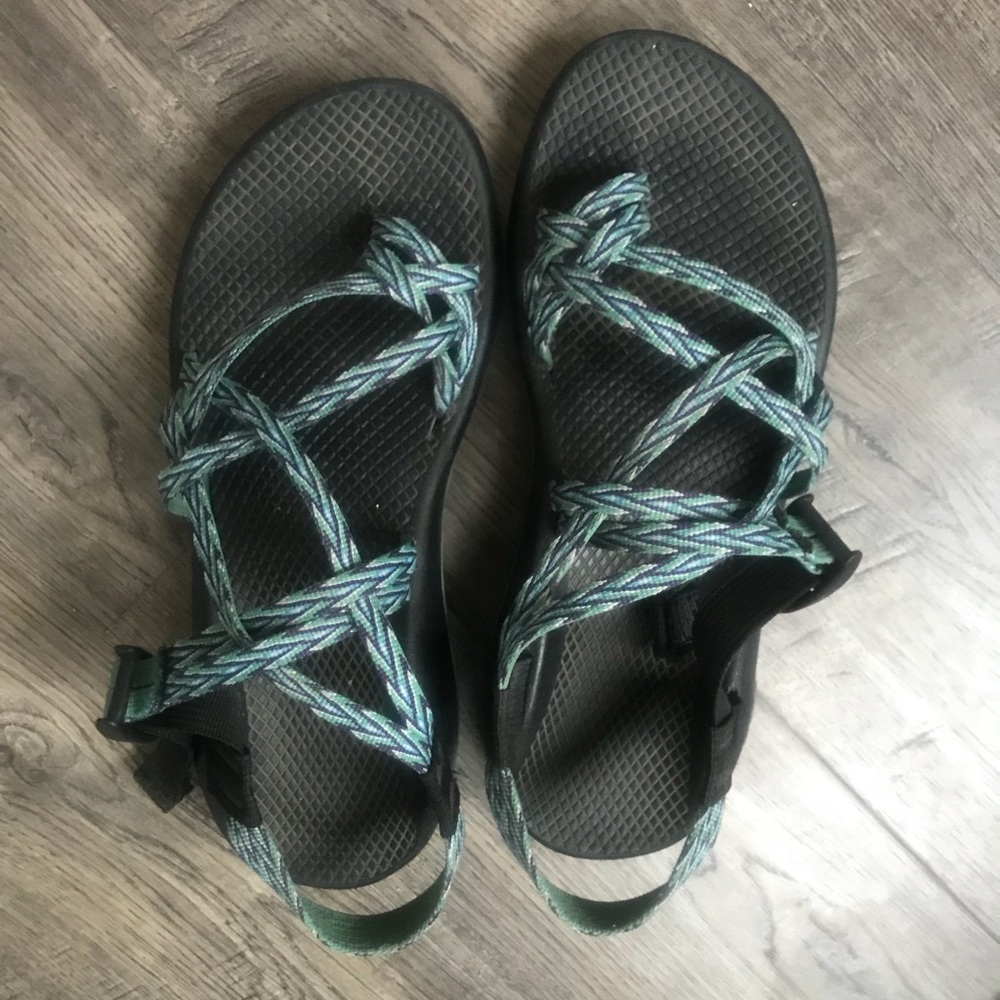 Women’s Chaco size 10
